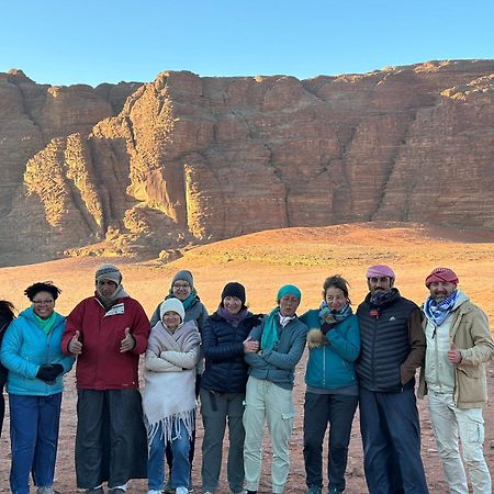 Bedouin Future Camp Hotel วาดิรัม ภายนอก รูปภาพ