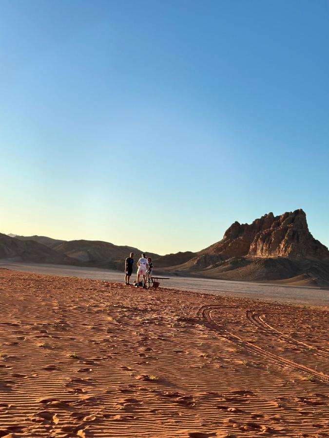 Bedouin Future Camp Hotel วาดิรัม ภายนอก รูปภาพ
