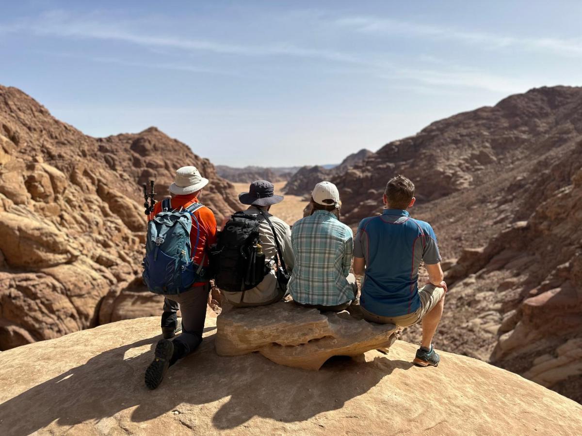 Bedouin Future Camp Hotel วาดิรัม ภายนอก รูปภาพ