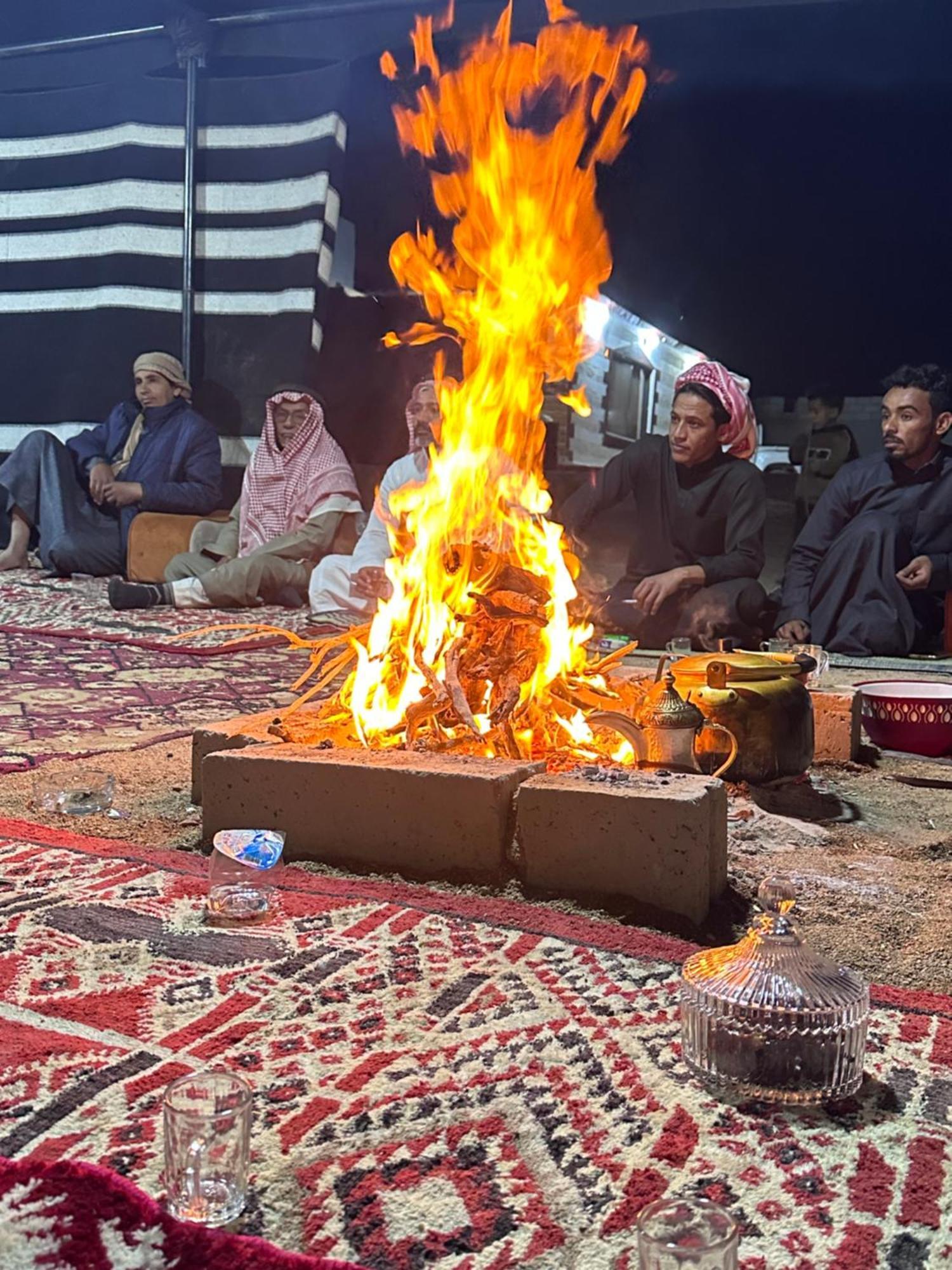 Bedouin Future Camp Hotel วาดิรัม ภายนอก รูปภาพ