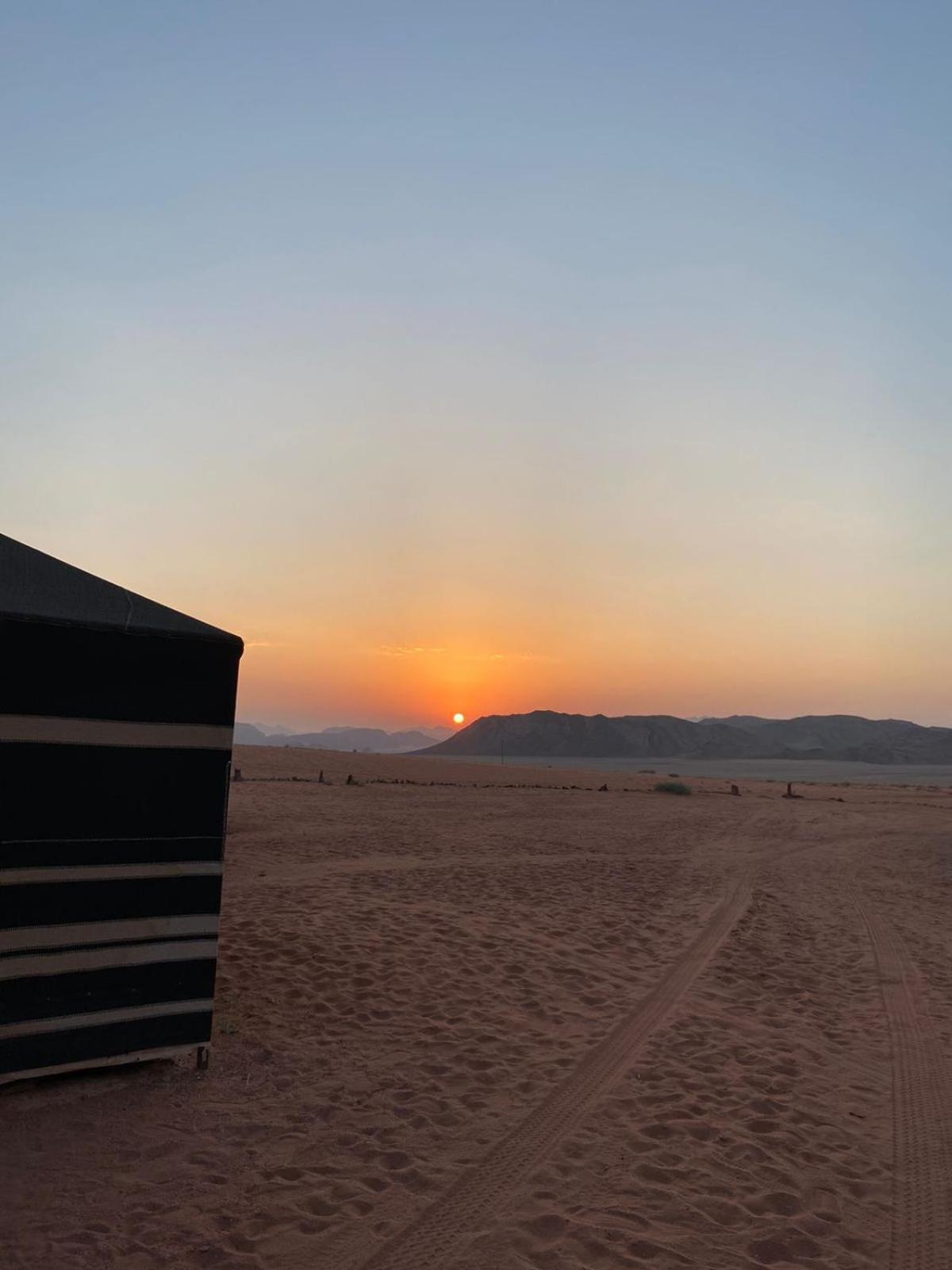 Bedouin Future Camp Hotel วาดิรัม ภายนอก รูปภาพ