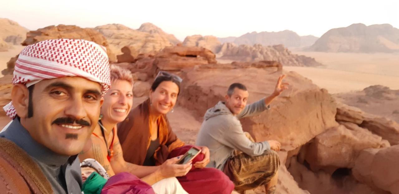 Bedouin Future Camp Hotel วาดิรัม ภายนอก รูปภาพ